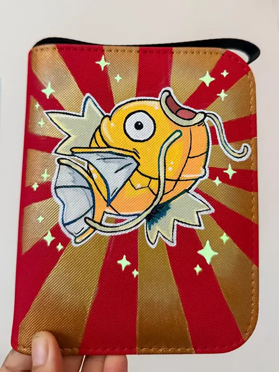 Binder Pokémon personnalisé peint à la main, Magicarpe Shiny